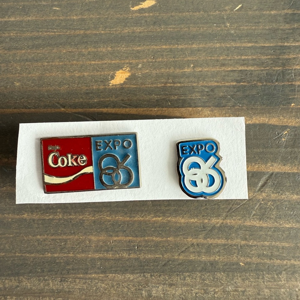 2 x vintage EXPO 86 lapel pins